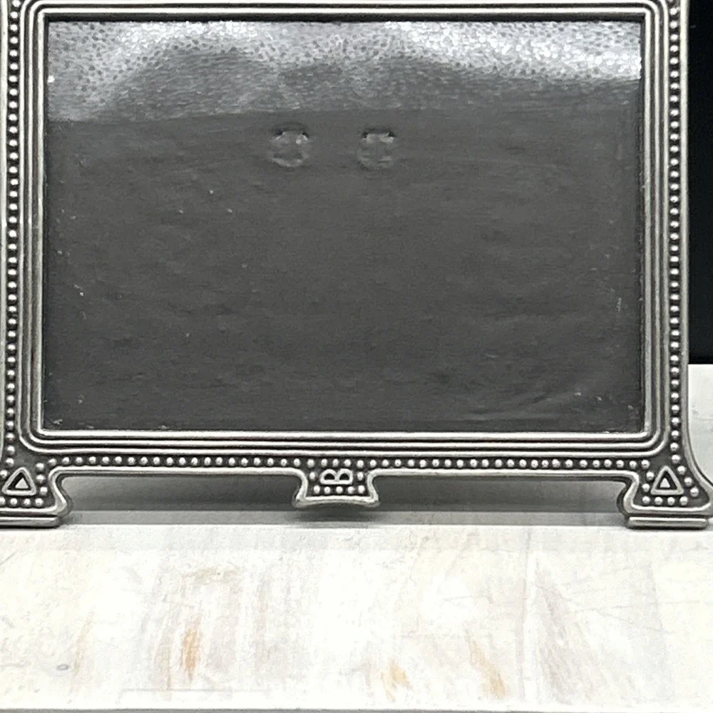 Vintage Westin Gallery Pewter Table-Top Victorian Floral Photo Frame for 5 X 7